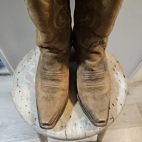 Corral Vintage Naham Distressed Western Boots 7.5 Tan Brown 👢 - Picture 4 of 7